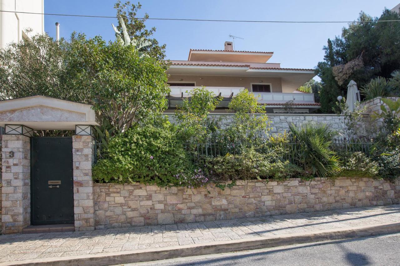 Exceptional Villa In Voula Near The Sea Афины Экстерьер фото