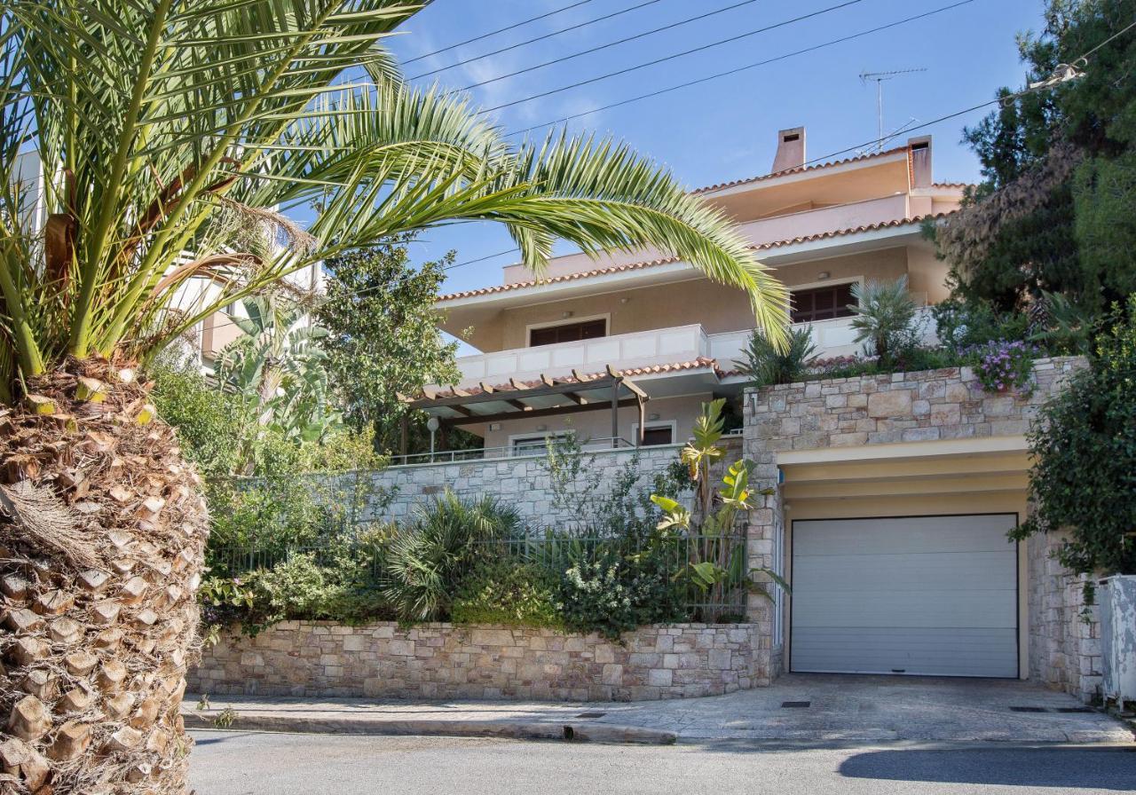 Exceptional Villa In Voula Near The Sea Афины Экстерьер фото