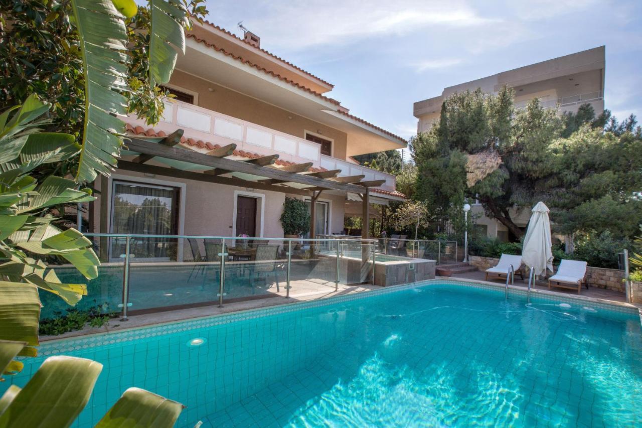 Exceptional Villa In Voula Near The Sea Афины Экстерьер фото