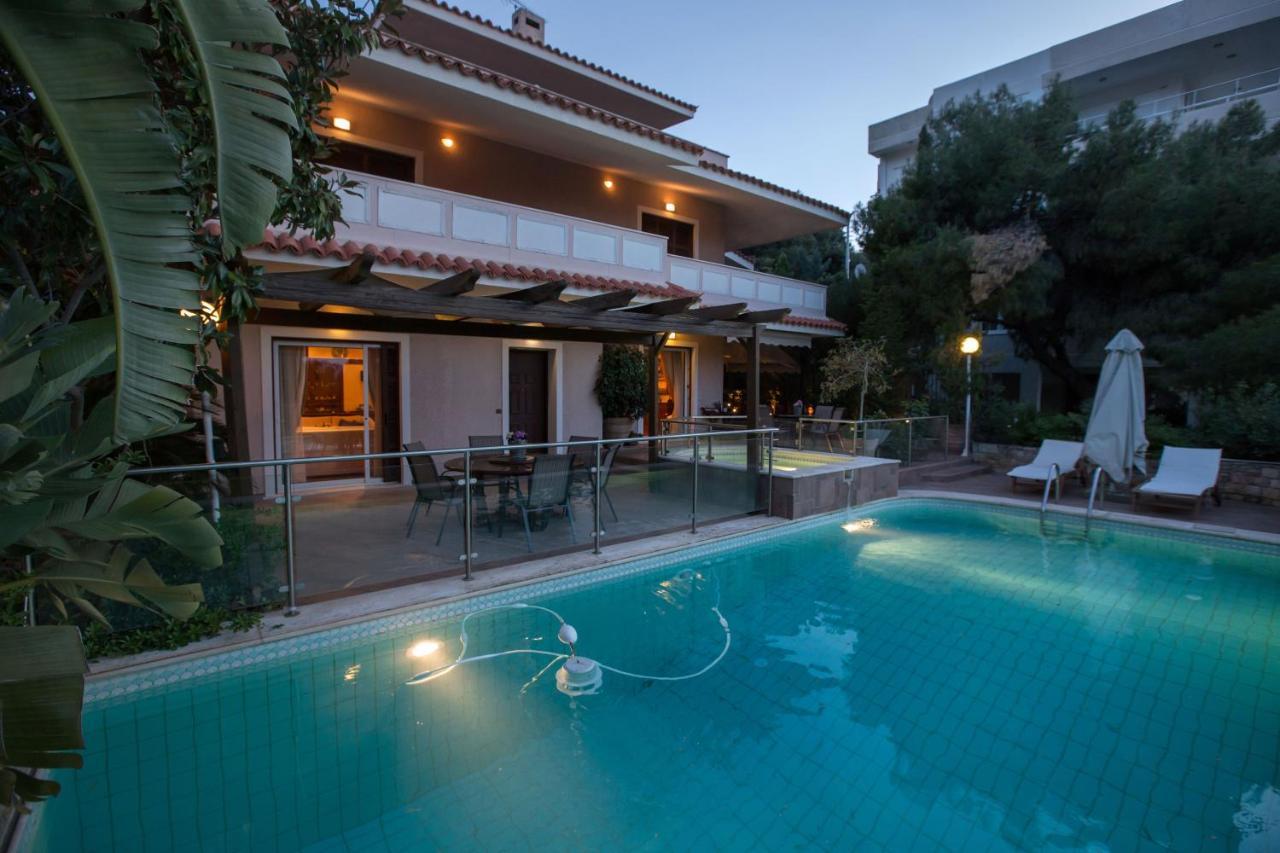 Exceptional Villa In Voula Near The Sea Афины Экстерьер фото